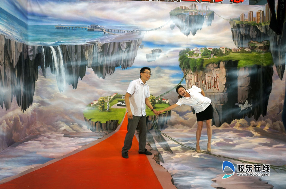 住博会另类营销频现 阿凡达3D画被市民追捧