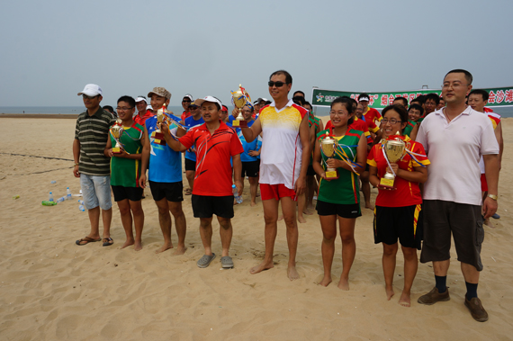 开发区全民健身运动会沙滩排球赛激情开赛(图