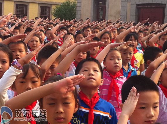 有没有小学生专门的读书软件 (有没有小学生去西班牙读书的)