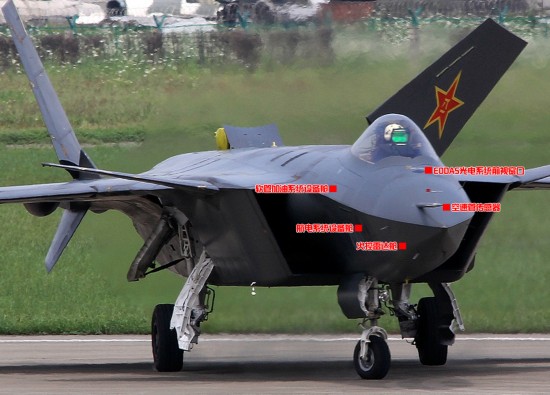 最新一架歼20战机曝光 8处新改进与美军同步