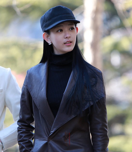 2014艺考:北电表演系初试现场俊男美女齐亮相