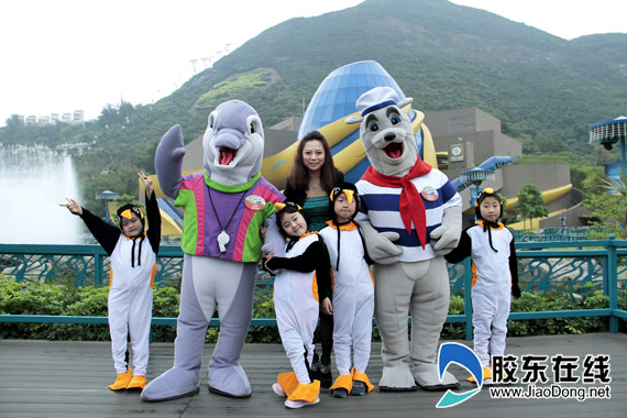 海昌小旅行家歌伴舞宣传烟台小企鹅舞超萌(图)+科教