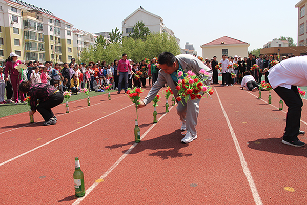 莱山区实验小学举行师生趣味运动会__烟台教育网__胶东在线