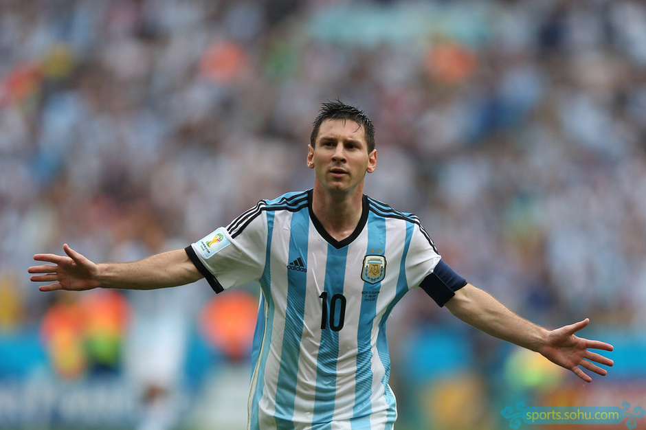 高清图:世界杯阿根廷胜尼日利亚 梅西独中两元