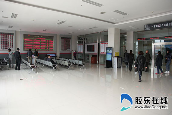 莱州法院:诉讼服务新升级 司法公开接地气(图)