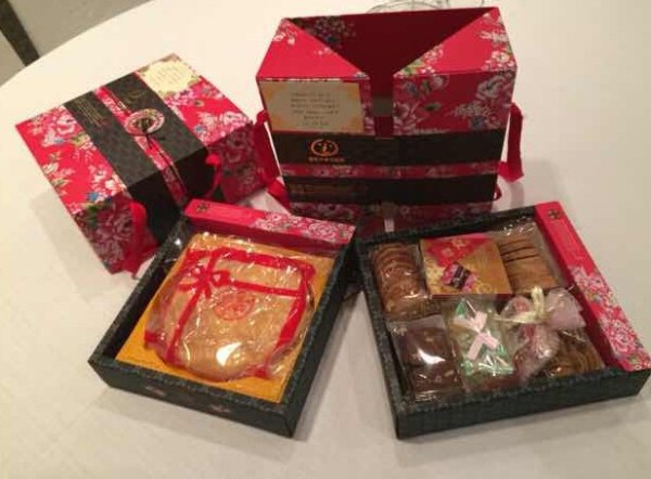 林依晨平安夜出嫁 1辆宝马5辆奔驰做婚车(组图