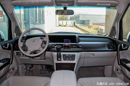 2012款 本田艾力绅 2.4l vti s尊贵版 高清图片