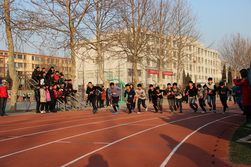 莱阳职专举行阳光体育冬季长跑接力赛 莱阳新