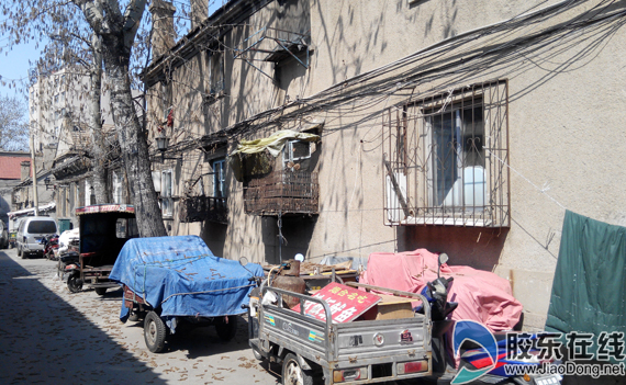 拍客痛惜老楼因火留