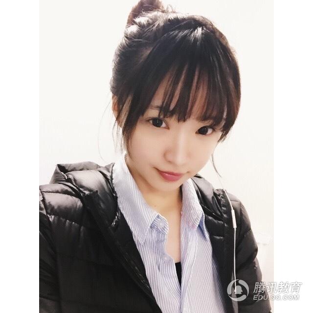 组图:留学英国女生林秋莹娇小可爱 似林依晨