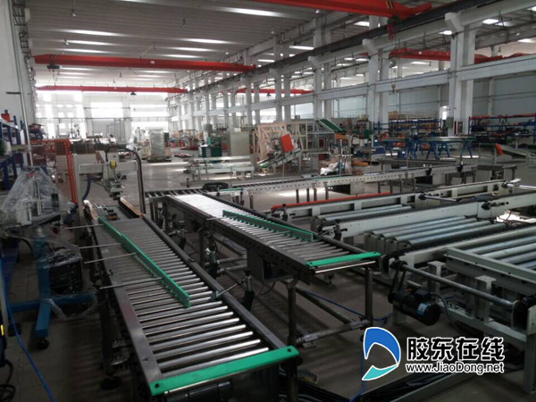 青岛宝佳一台码垛机器人可代替6个人工作业 财