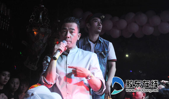 烟台再迎体育场级演唱会 陈小春黄绮珊等将献