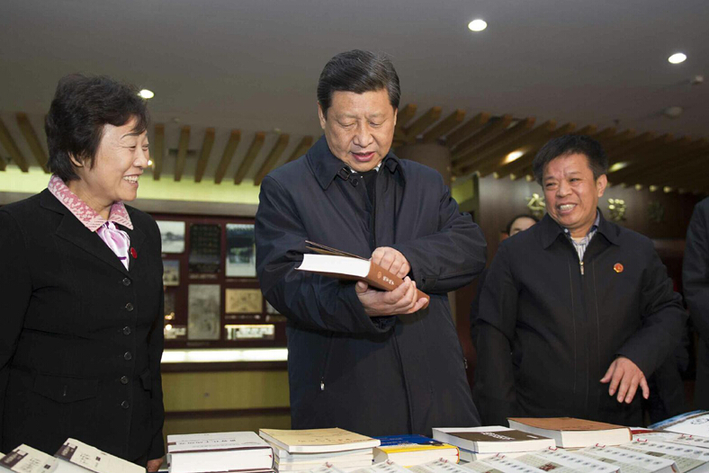 习近平爱读哪些书? 时事评论 烟台新闻网 胶东