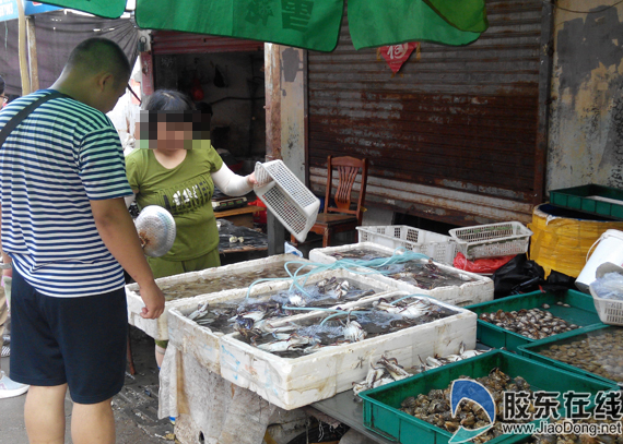 螃蟹是不是海鲜_做渔夫吃海鲜赏海景出海捕鱼游你是不是也动心了(2)