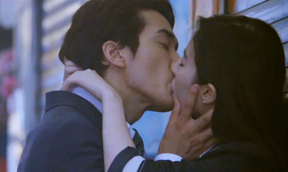  刘亦菲 献最 大尺度演出  与宋承宪激情缠绵(图) 