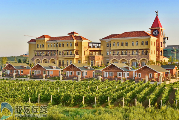 乳山台依湖国际酒庄:引领中国式田园新生活 山东新闻 烟台新闻网 胶东在线 国家批准的重点新闻网站