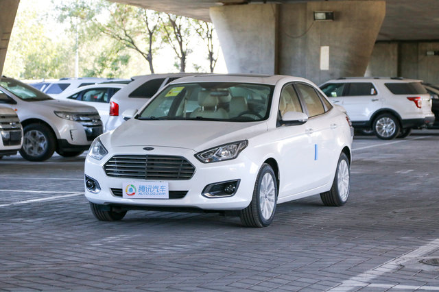 别克英朗XT 高颜值紧凑家轿行情_烟台汽车_胶