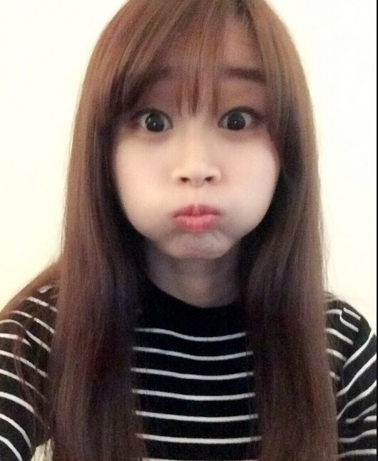 女主播直播睡觉王思聪赏七万帮其清空购物车