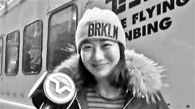 北京姑娘纽约街头卖煎饼果子 每天流水近万元