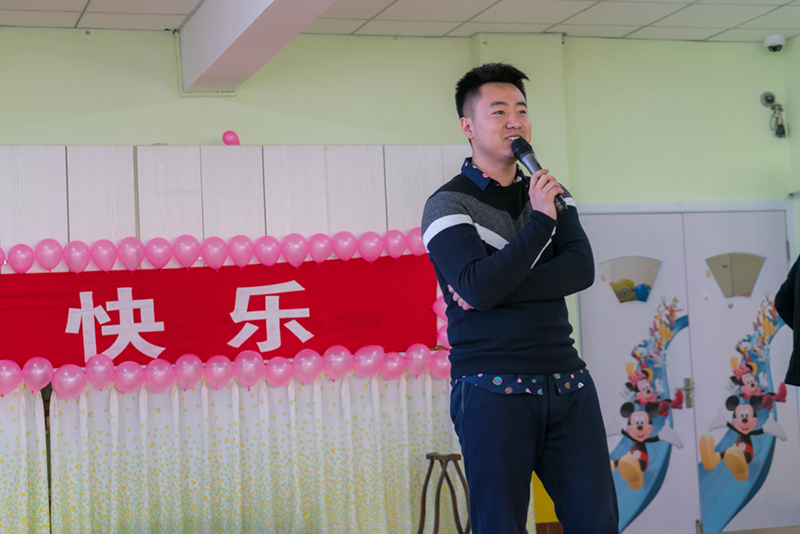 海宝情,童年梦 机关幼儿园塔山园圣诞联欢(图)