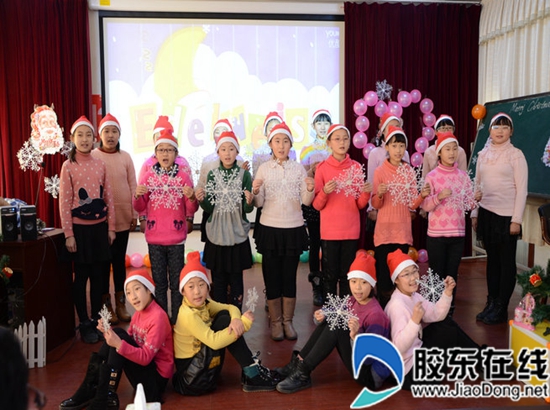 黄务小学举办第三届英语节_烟台教育_胶东在