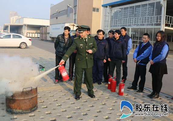 烟台开发区消防大队官兵走进企业普及消防知识