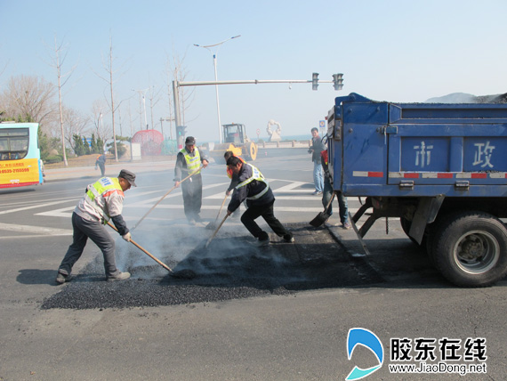 2016市政道路养护开始 主次干道进入 疗伤 模式