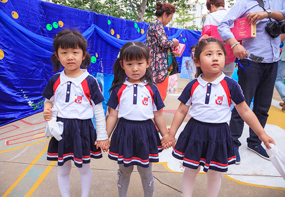 烟台塔山机关幼儿园举办庆六一游园活动(图) 科