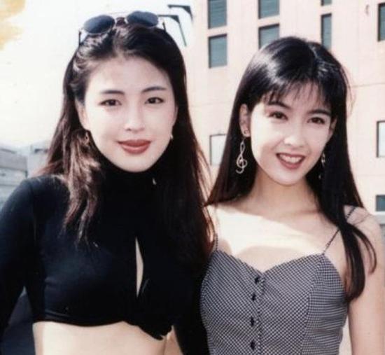 张学友女儿正面曝光 神似妈妈罗美薇