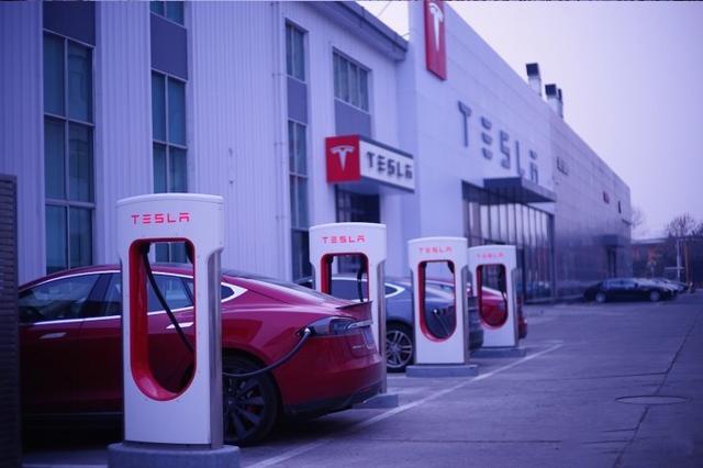 不再免费!特斯拉超级充电站将进入付费时代
