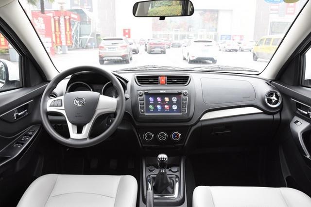 2017款北汽幻速S3上市 售5.38万元起