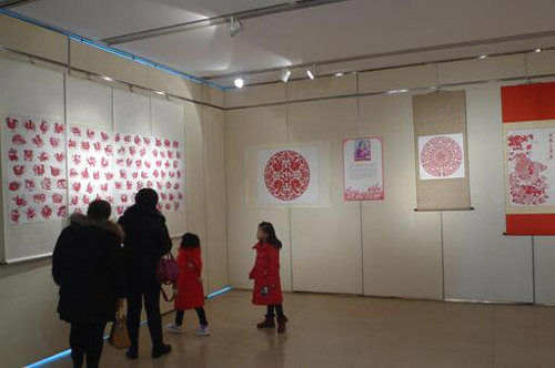 2017煙臺剪紙精品展2月4日在煙臺文化館開幕(圖1)