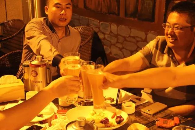 百纳瑞汀酒店|“爸”气十足父亲节 趁时光还好他未老