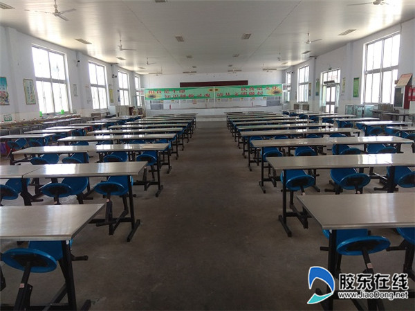 姜格庄初级中学食堂被评为三星级学校食堂_烟台教育_胶东在线教育频道