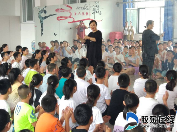 城港路街道中心小学进行考前心理辅导教育活动1_副本