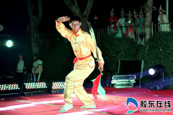 《武术表演》