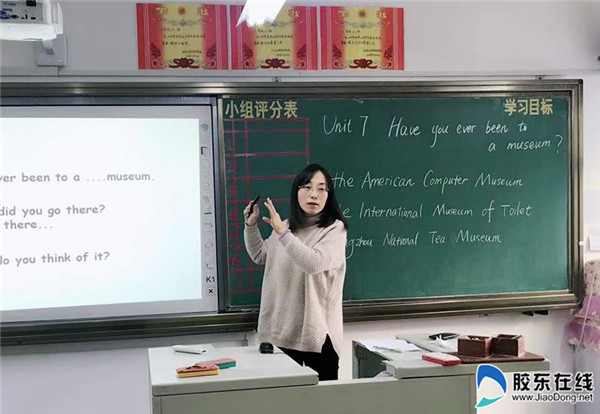 东方外国语初中部开展“人人过关课”活动