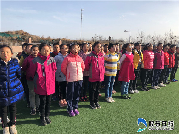 曹家庄小学举行“唱响核心价值”合唱比赛