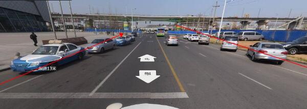 民声看出行|信号灯路口越停车线停车也违章