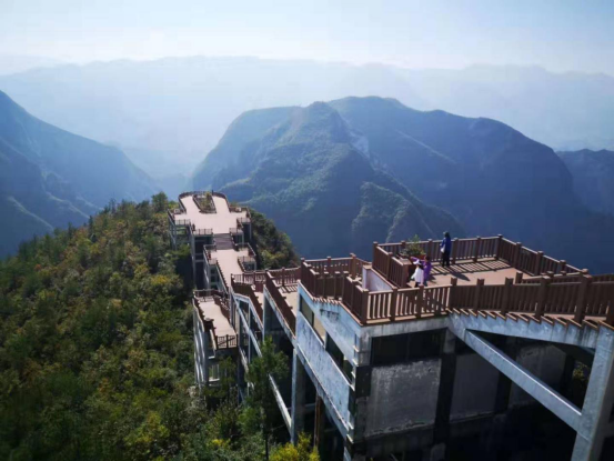 5个观景台 赏漫山红叶