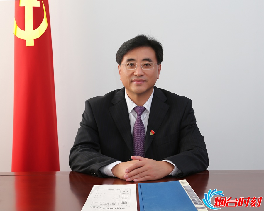 市委书记李胜刚工作照_副本