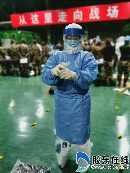 肖淇文妈妈在做工作前的准备
