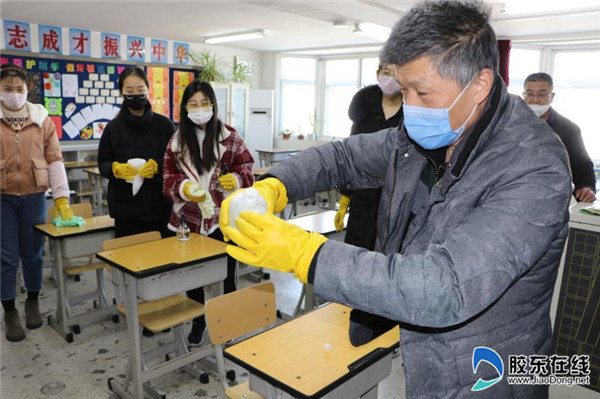 芝罘区新石路小学进行开学演练活动2