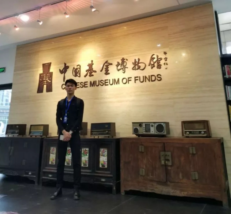 冯佰川