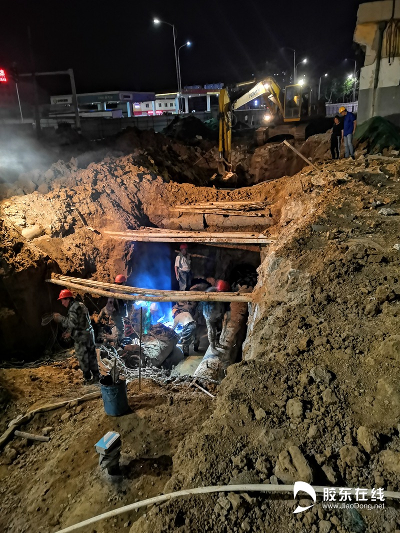 管线改造2(夜间加班加点进行管线改造)