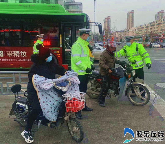 福山交警开展摩托车专项清查行动