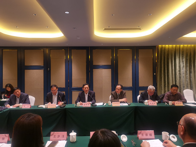 07市委统一战线工作部有关领导参加港澳委员座谈会_副本