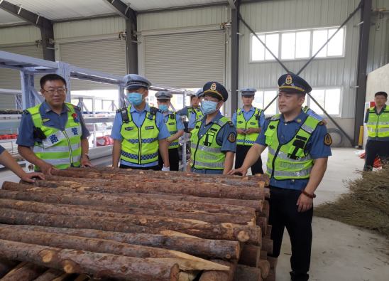 “迎戰煙花,護航有我”煙臺高速公路路政全力做好防汛防臺風準備234
