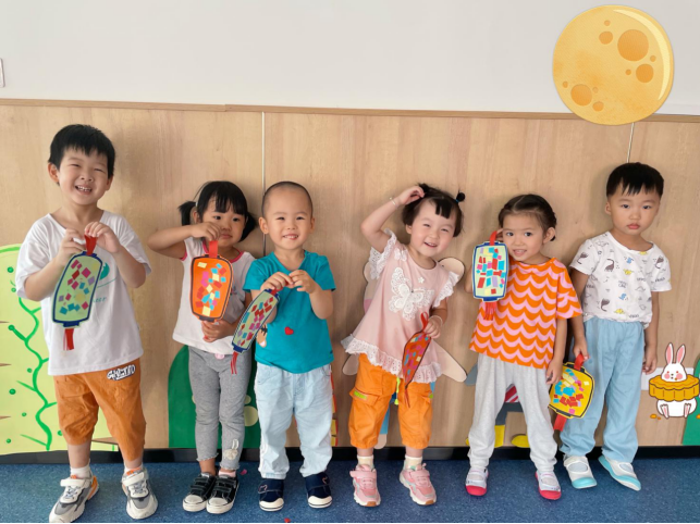 烟台市莱山区滨海路街道中心幼儿园中秋节新闻稿528