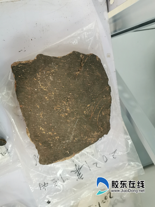 刻划符号大口尊残片